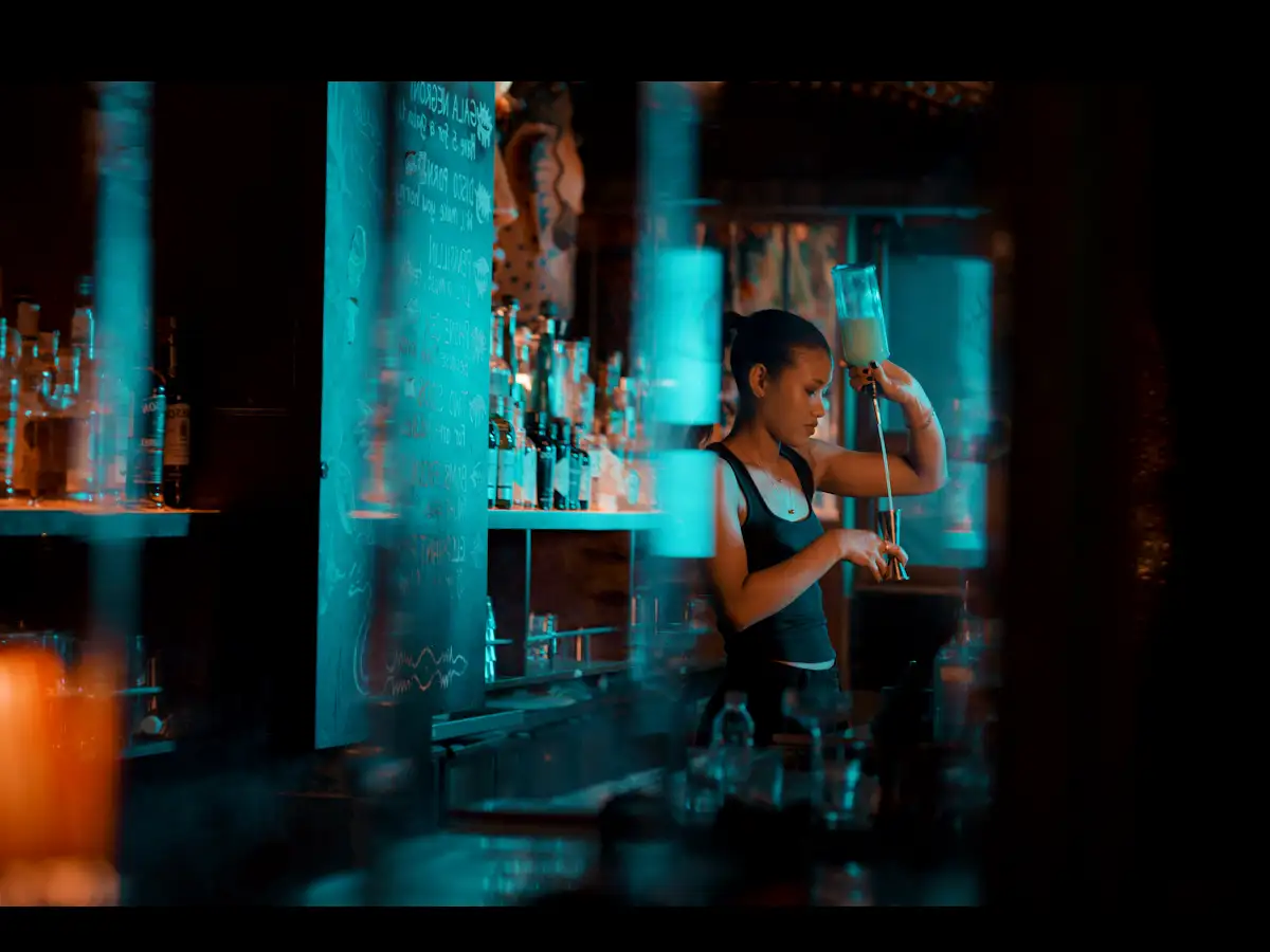 BlueStone X Sip Siren still 2