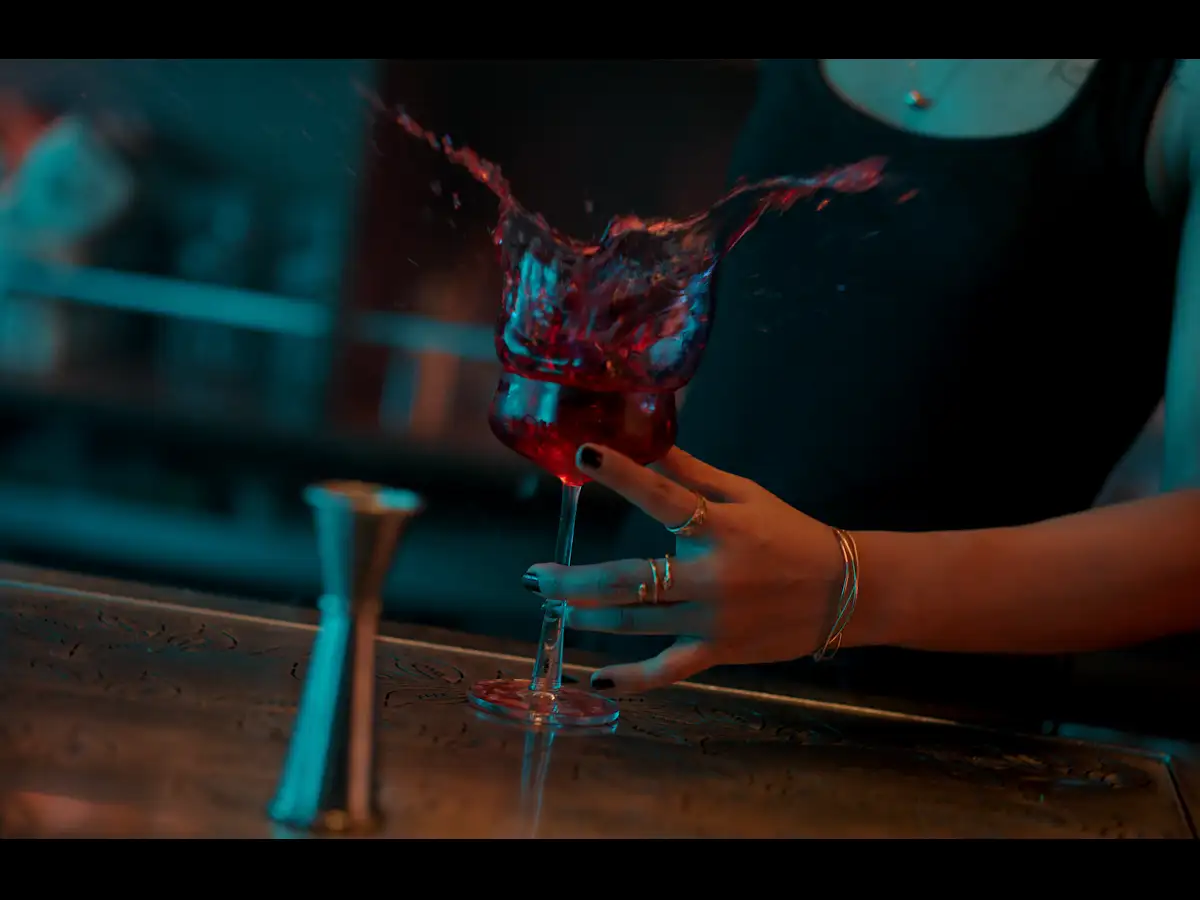 BlueStone X Sip Siren still 5