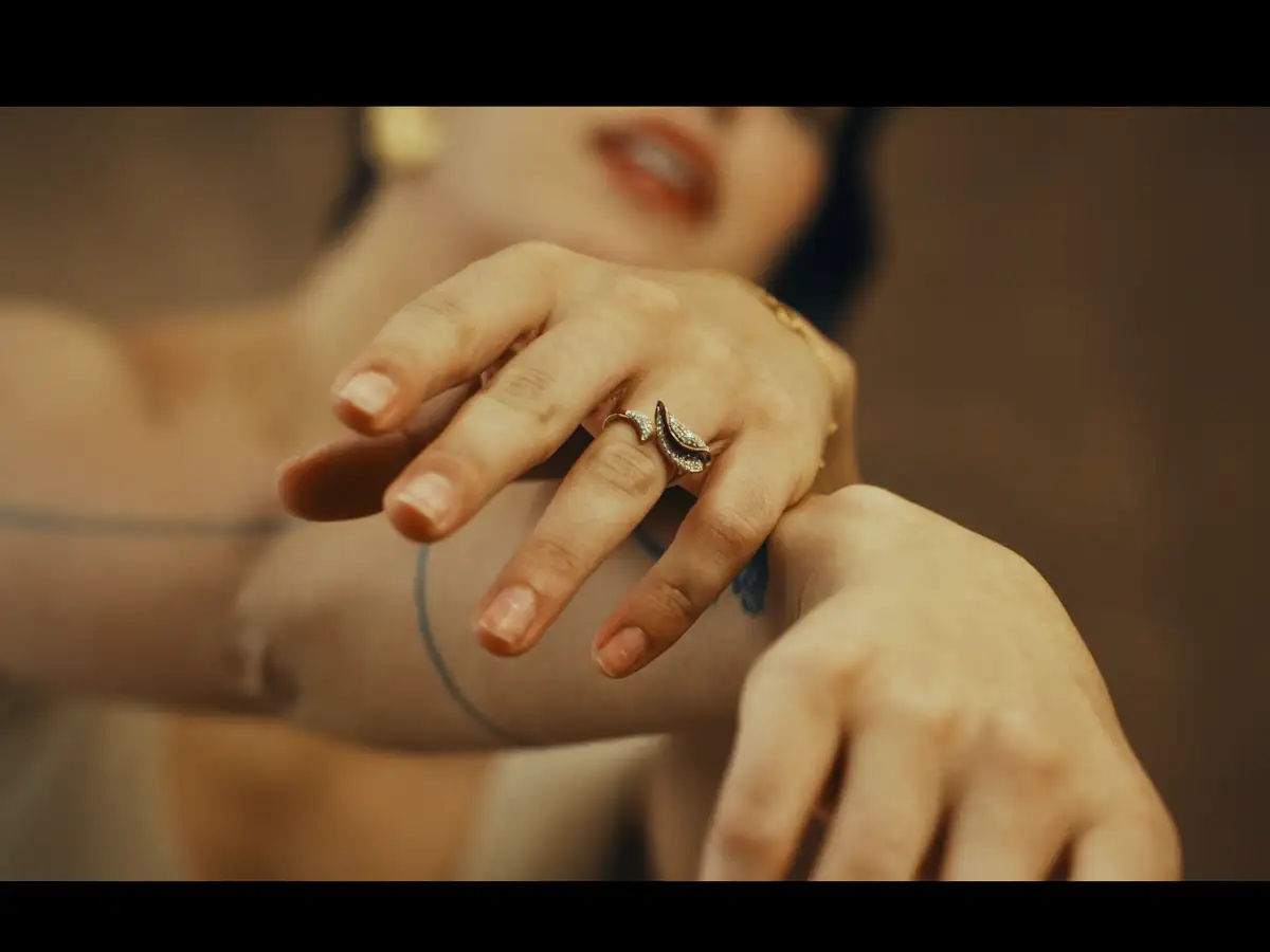 BlueStone- Clay Whispers (Ballet) still 5