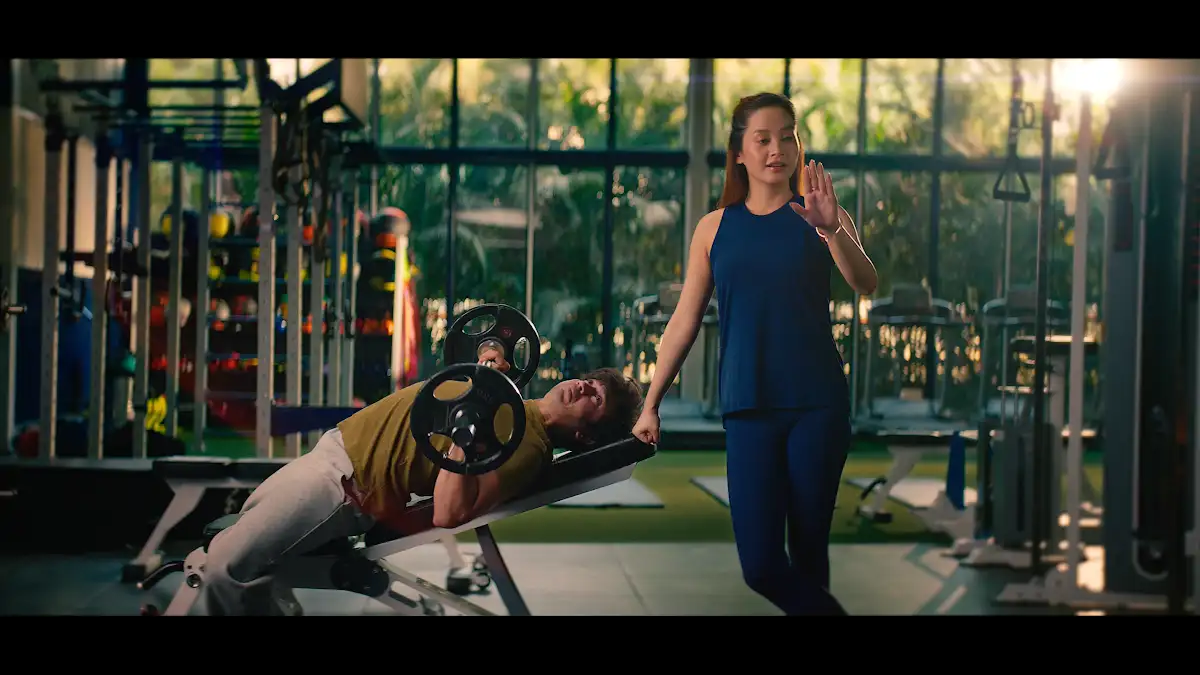 BlueStone TVC still 2